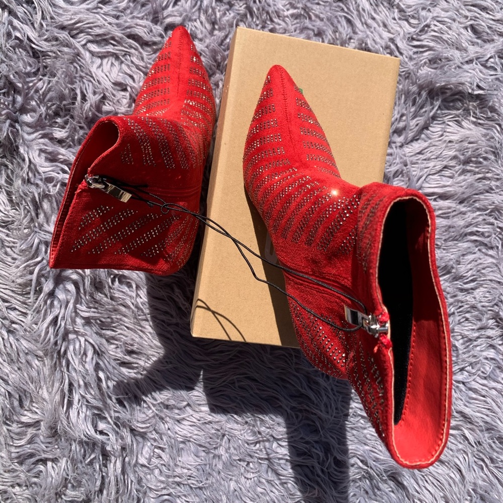 Rue 21 red boot heels